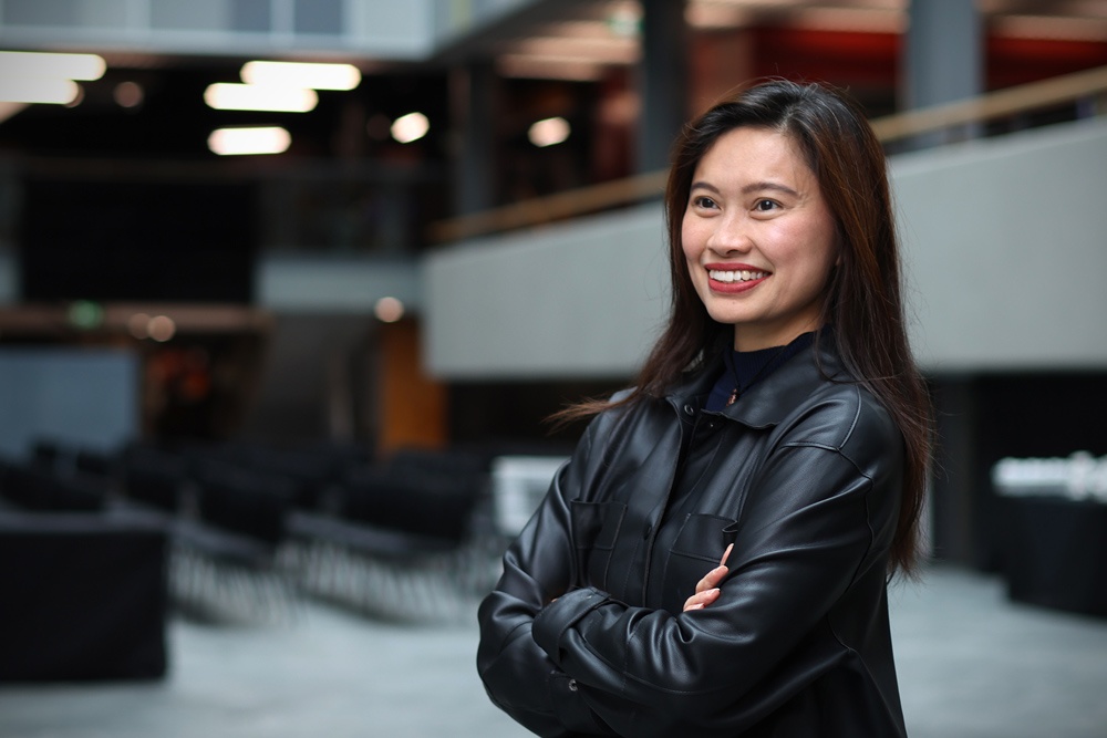 Sandra Goh Sandra Goh
