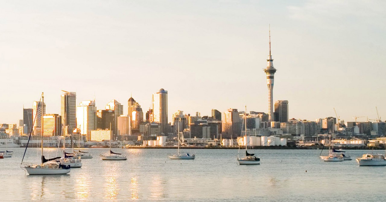 og_auckland_skyline_sunrise Auckland city skyline at sunrise