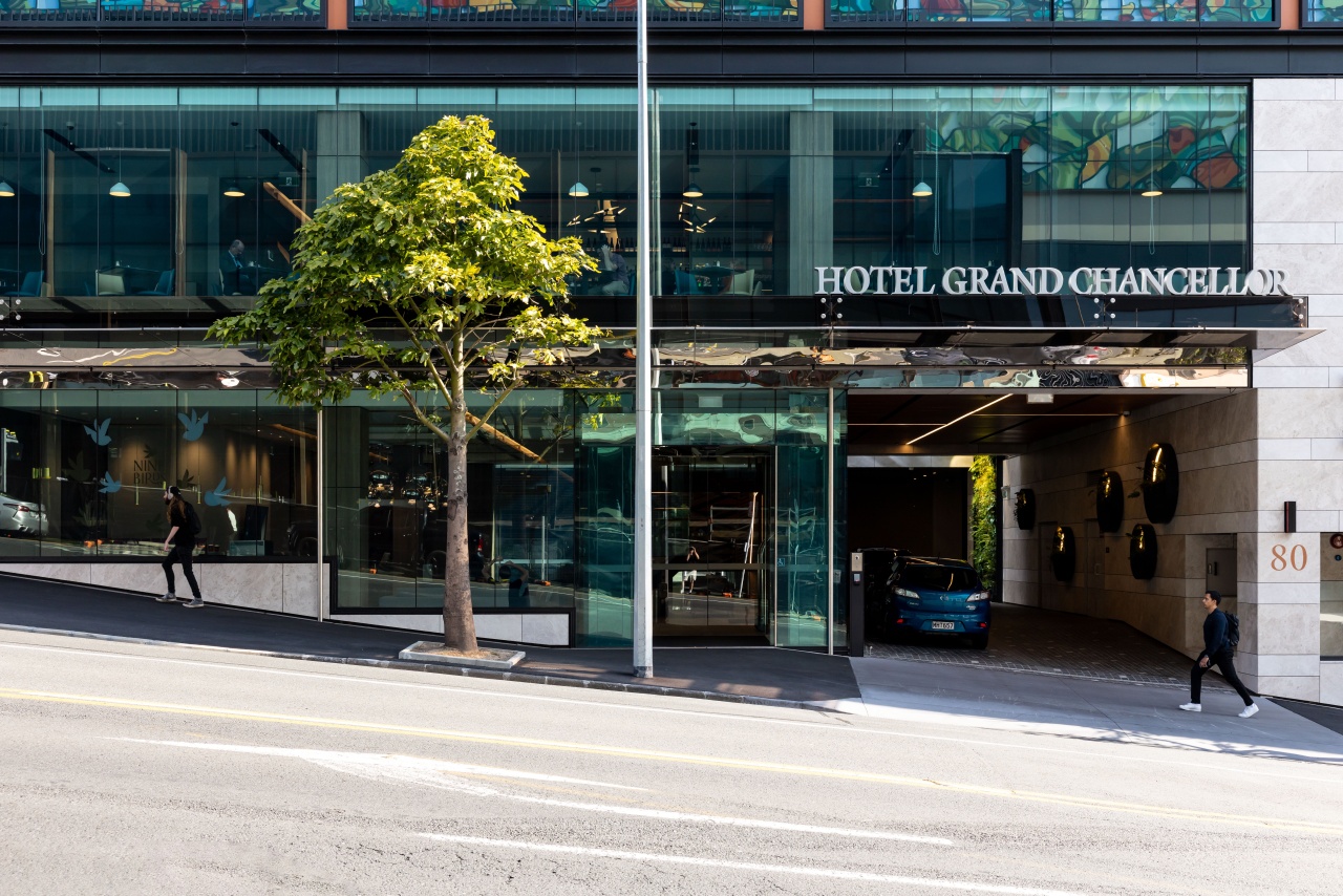 Hotel Grand Chancellor Auckland - hotel entrance