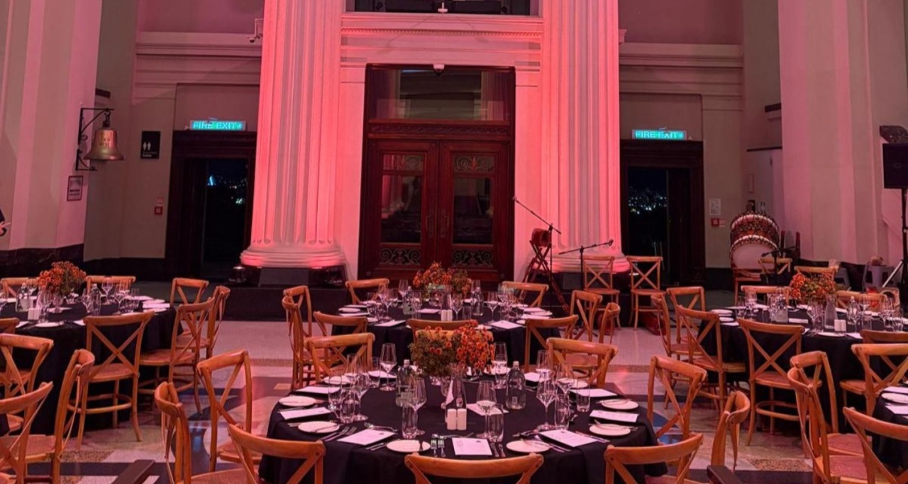 HQNZ-Hero-Image-2-Grand-Foyer-Dinner