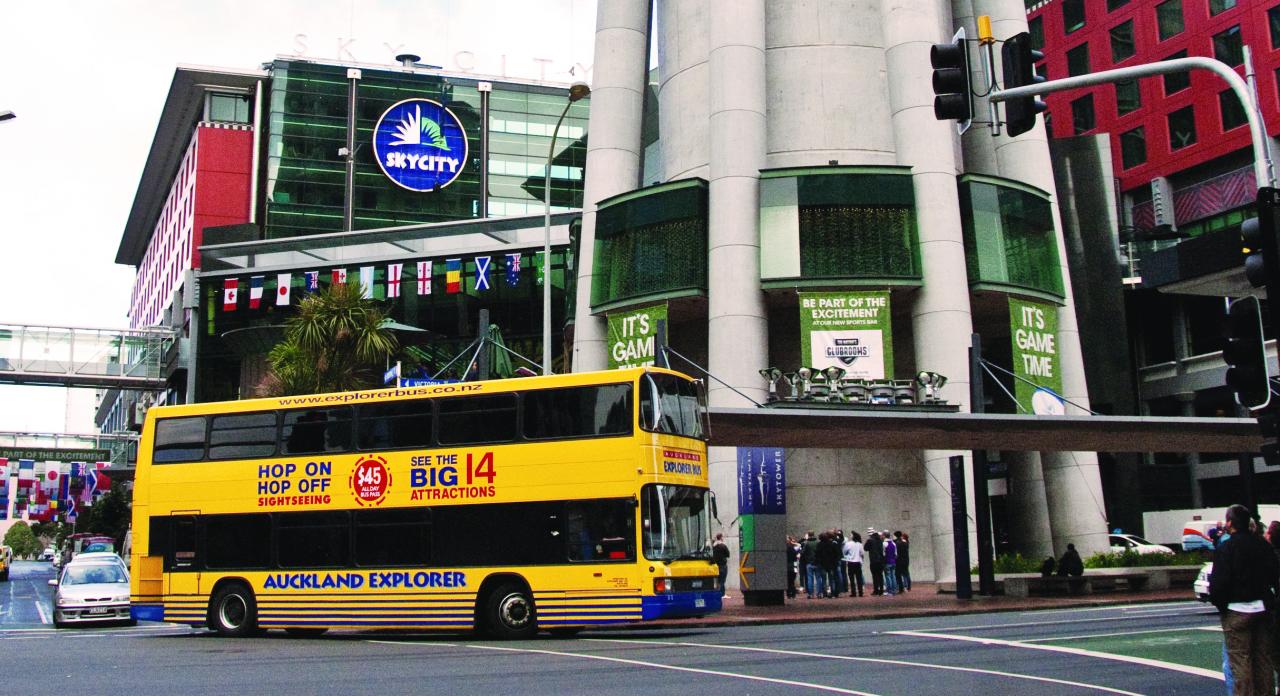 Auckland Hop On Hop Off Explorer Photo of Auckland Hop On Hop Off Explorer, Downtown